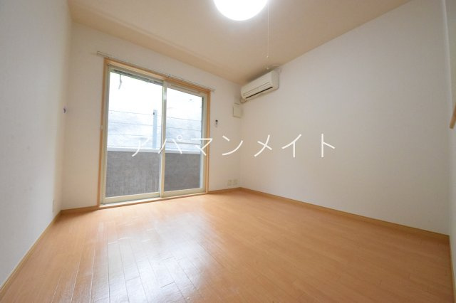 【寝室】 | ハピネス | 使い勝手のいい寝室です