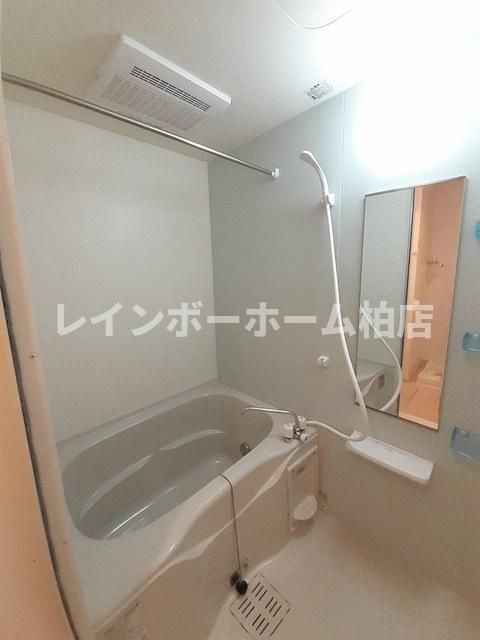 【仲介手数料：50％OFF】対象物件！の浴室|追い焚き機能・浴室乾燥機があります