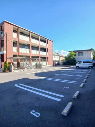 リベルテ　リンクの駐車場