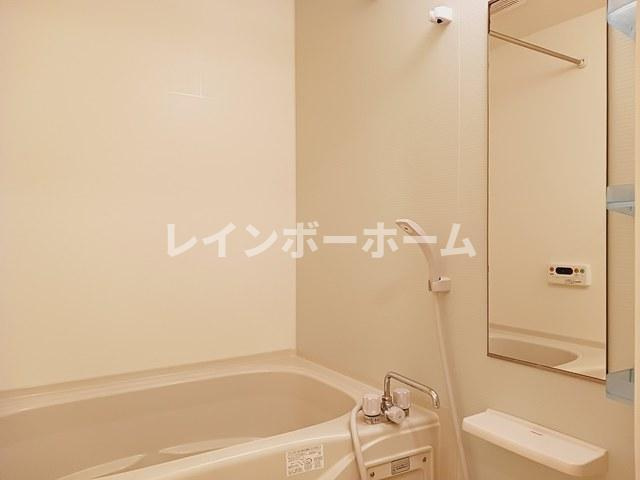 ジュネス・ふじみ野の浴室