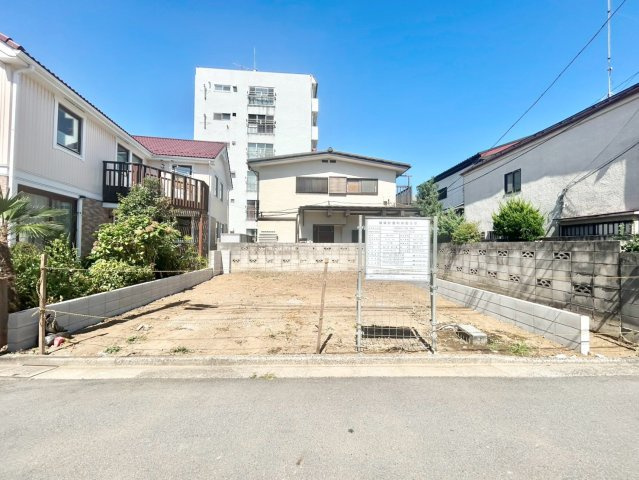 杉並区阿佐谷北1丁目　新築戸建の外観|2026.08.09撮影

現地ご見学希望・資料請求などお気軽にお問い合わせ下さい！
03-5990-5201