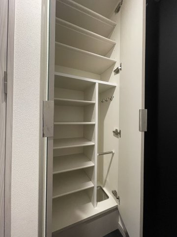 【収納】プレサンス ジェネ 上前津