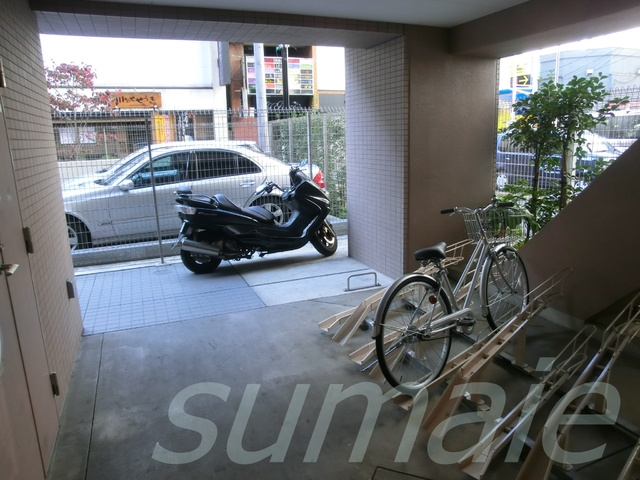 クリオ赤羽壱番館のその他共用部分|バイクも置けます！