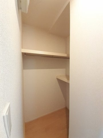 パルガーデン中央インターⅢの収納