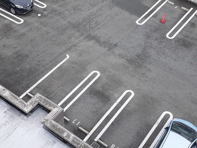 ラフォーレ広畑の駐車場