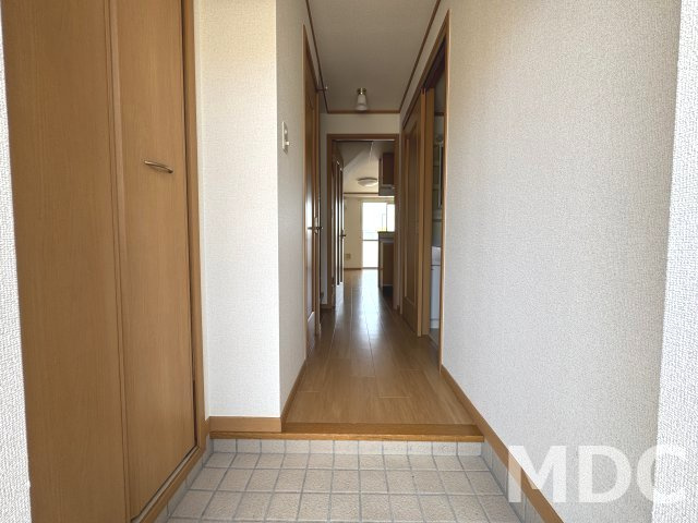 グレースコート　C棟　の玄関