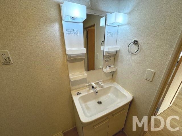 クラールプレディエＤの洗面所