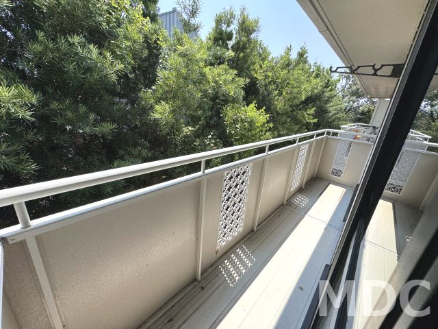 ピュアメゾン　A棟のバルコニー