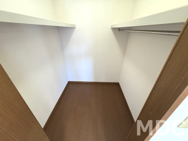 プラザシャルムB棟 の収納