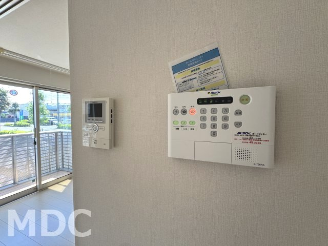 ロン・ラポール　A棟のセキュリティ