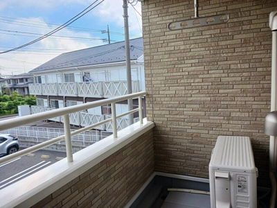 【バルコニー】 | かりんＡ | 落ち着いた時間を過ごせるバルコニーです