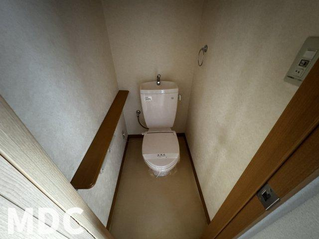 グランジェのトイレ