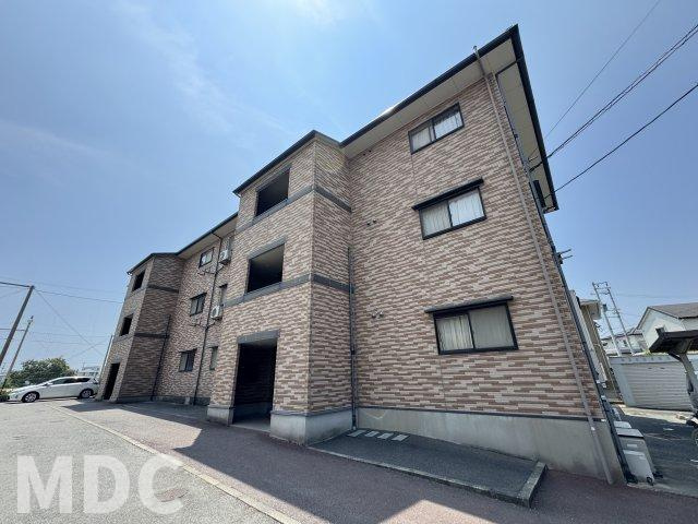 徳島市北沖洲１丁目の賃貸マンションの駐車場