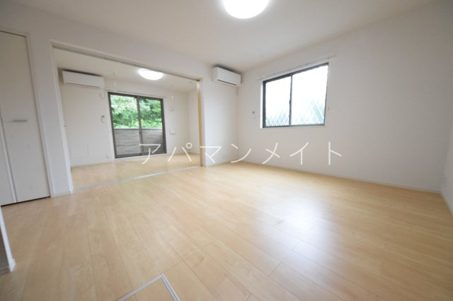 【居間・リビング】 | サニーヒル | 戸塚周辺ならアパマンメイトへＬｅｔｓ Ｇｏ ！