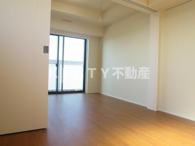 【居間・リビング】 | Ｌａｎａ　Ｃｒｅａ（ラナクリエ） | ゆったり過ごせるリビングです