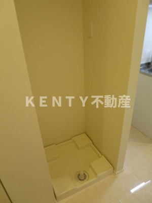 【設備】 | Ｌａｎａ　Ｃｒｅａ（ラナクリエ） | 室内洗濯機置場