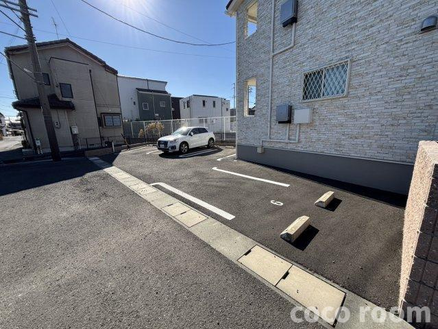 ヴィオラⅢの駐車場