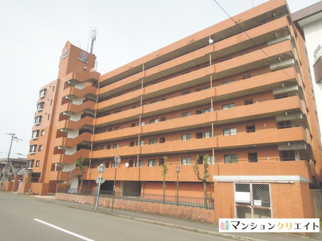 信開ドムス松本の外観