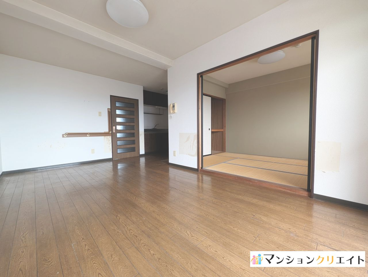 信開ドムス松本の居間・リビング|LDK12帖