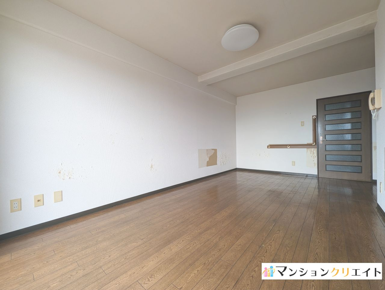 信開ドムス松本の居間・リビング|LDK12帖