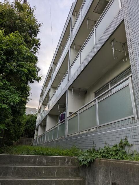 エザンス