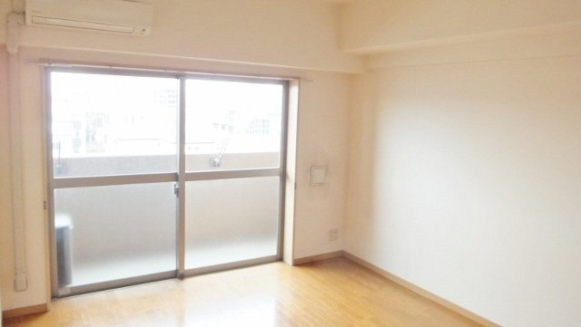 グレイスヴィラの寝室|明るい室内です