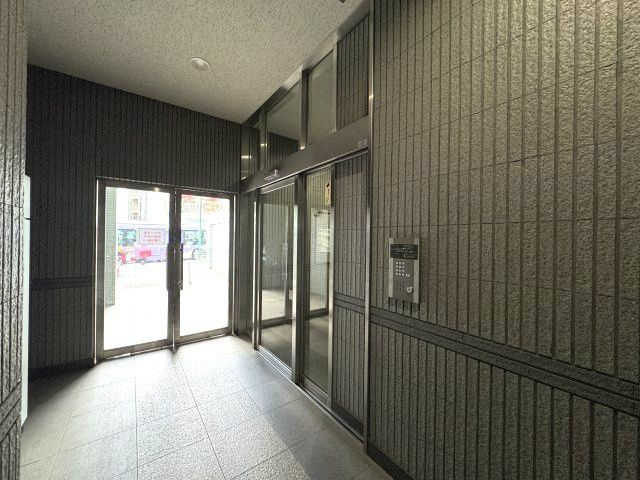 ＡＤ日暮のエントランス