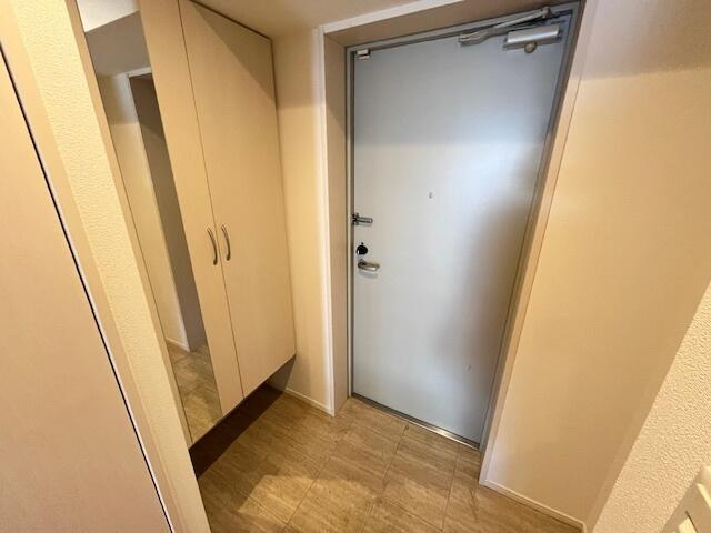 川崎市多摩区登戸の賃貸マンションの玄関|別部屋参考写真