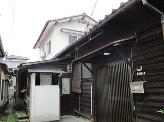 【外観】 | 岩国市門前町2丁目　賃収物件