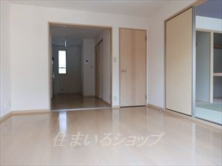 ハピネス口田の寝室