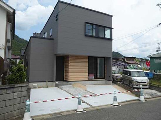【外観】 | 広島市安佐北区亀山４丁目