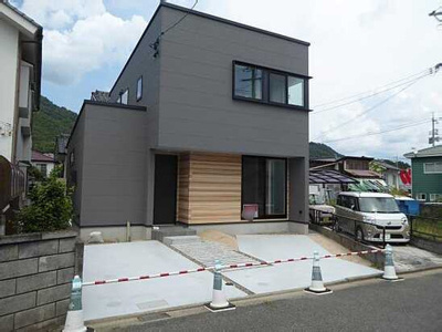【外観】 | 広島市安佐北区亀山４丁目