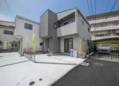 【外観】 | 【府中町柳ヶ丘】小学校徒歩10分内！乾太くん・WIC・駐車2台完備の4LDK | 不動産購入のことなら全てサポートしています！理想の住まいを実現いたします。