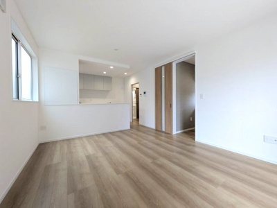 【居間・リビング】 | 【府中町柳ヶ丘】保育園・小学校近く子育てに好環境！乾太くん・WIC・駐車2台可