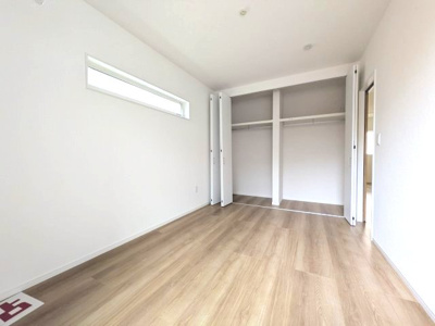 【洋室】 | 【府中町柳ヶ丘】保育園・小学校近く子育てに好環境！乾太くん・WIC・駐車2台可