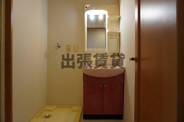 仲介手数料0！！ヴェルジュコートIの洗面所