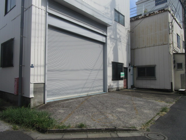 墨田区東墨田１丁目の倉庫