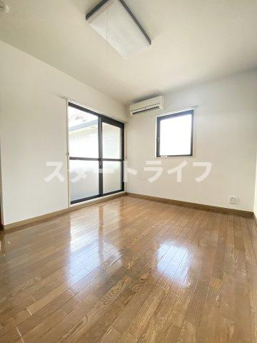 大阪市淀川区木川東３丁目の賃貸マンションの寝室