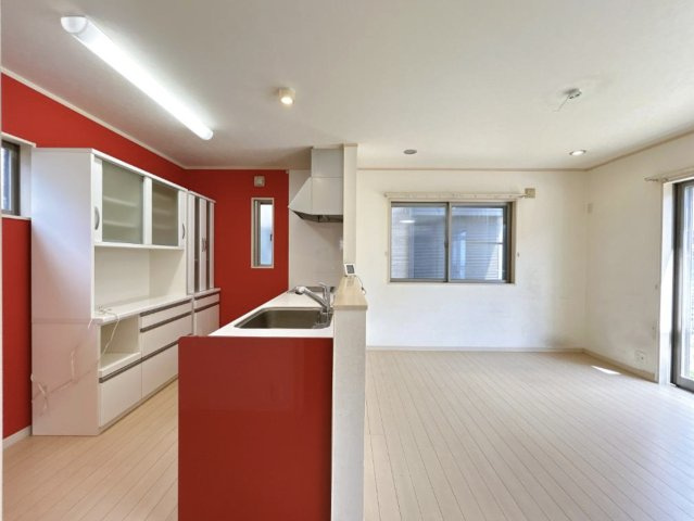 【居間・リビング】 | 比企郡嵐山町志賀　中古戸建