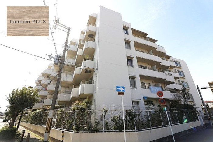 野中北パーク・マンションの外観