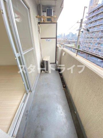 大阪市東淀川区柴島１丁目の賃貸マンションのバルコニー