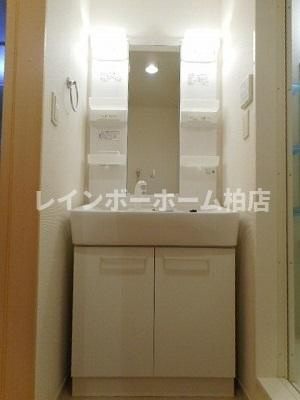 【仲介手数料：50％OFF】対象物件！の洗面所|シャワー付き洗面台です