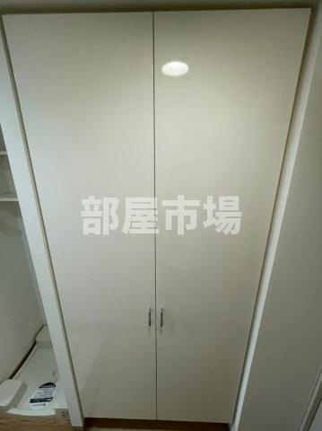 門前仲町レジデンス弐番館の玄関|シューズボックス