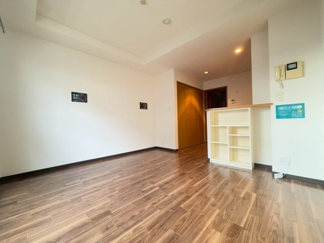 エスタシオン高石の居間・リビング