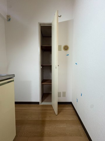 川崎市多摩区菅稲田堤１丁目の賃貸マンションの居間・リビング