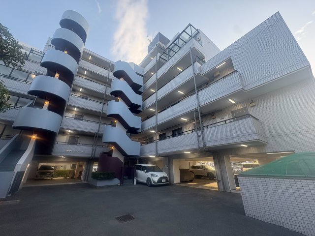 川崎市多摩区菅稲田堤１丁目の賃貸マンションのその他