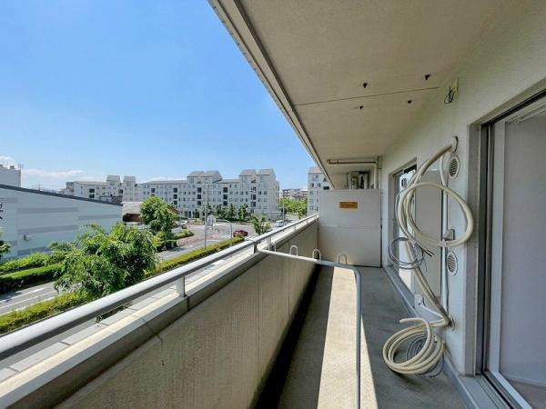 【バルコニー】 | ☆大阪府八尾市若林町１丁目クロスティ八尾南壱番館