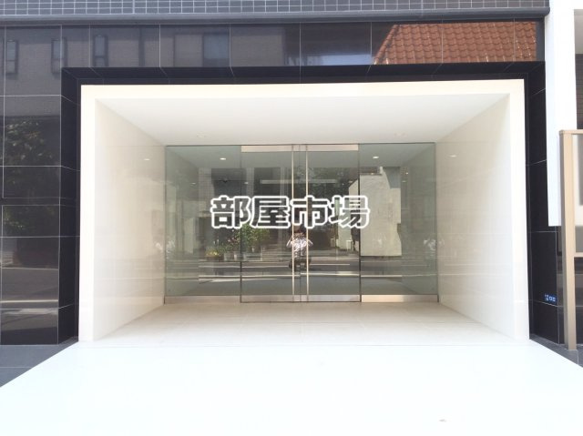 AXAS木場アジールコートのエントランス