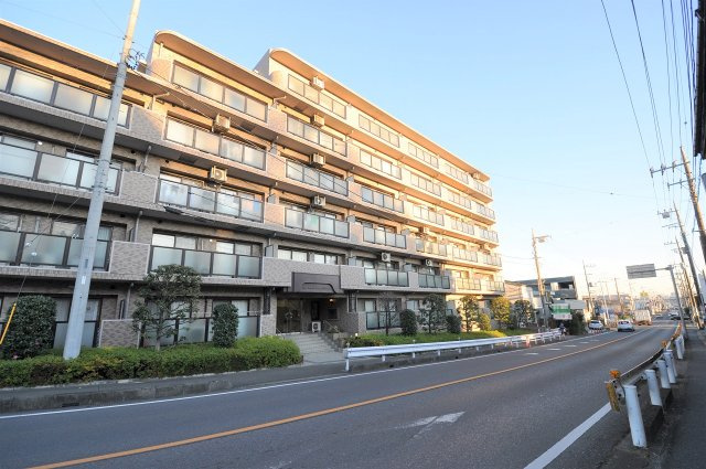 ライオンズマンション川越岸町の外観