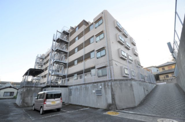 ライオンズマンション川越岸町の外観